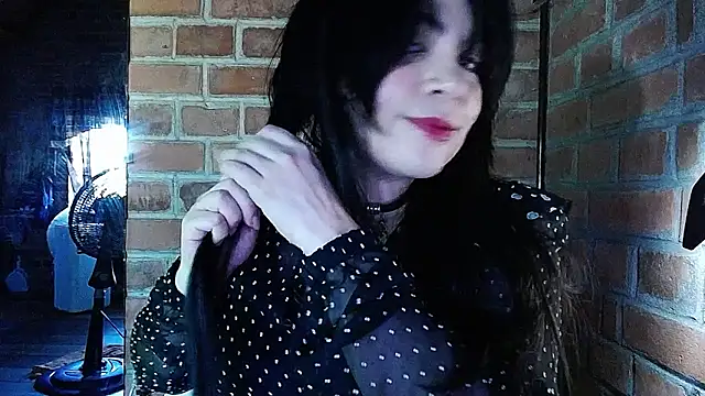 DarkRoseUwU online show from 19, 6, 2026