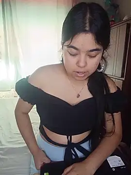 Snapshot of MiiaHott_W chatting on 17, 6, 2026 MiiaHott W online show from 17, 6, 2026