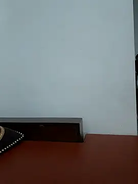 -Trici- online show from 1, 8, 2026