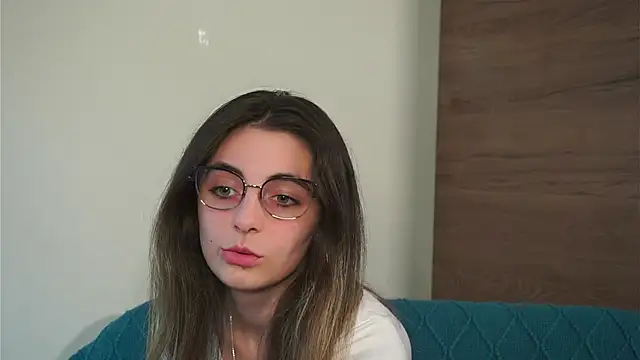 LexiaMirel online show from 8, 5, 2026