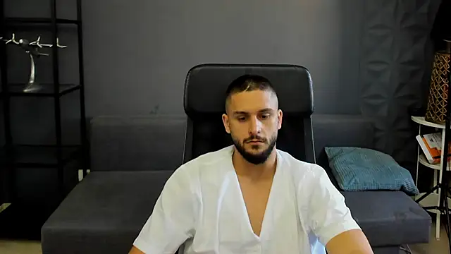 TroyWadee online show from 28, 6, 2026