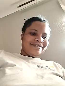 Snapshot of JuicyHoney_01 chatting on 10, 6, 2026 JuicyHoney 01 online show from 10, 6, 2026