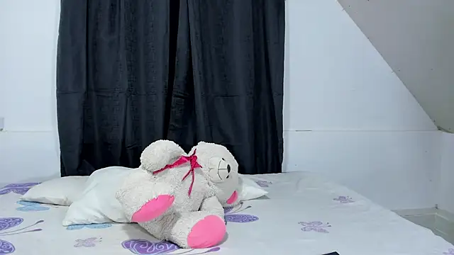 HannaSexMatheuw online show from 15, 7, 2026