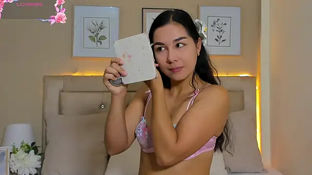 EmilyWinter  online show from 20, 5, 2026