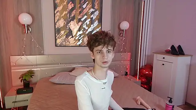 Bimbo boy  online show from 24, 5, 2026