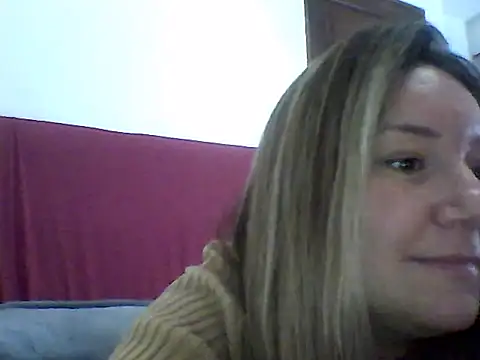 AllisonLove2 online show from 11, 6, 2026