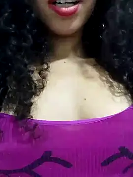 Snapshot of venuseyes25 chatting on 16, 7, 2026 venuseyes25 online show from 16, 7, 2026