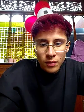 Snapshot of Adam_foxs_ chatting on 17, 6, 2026 Adam foxs online show from 17, 6, 2026