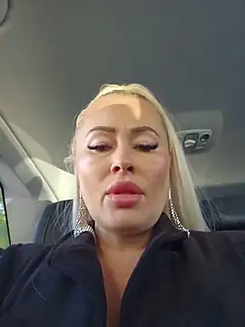 MILFBARBY online show from 16, 5, 2026