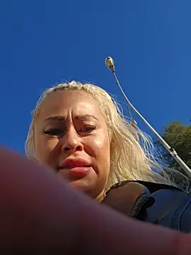 MILFBARBY online show from 18, 10, 2025