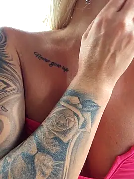 MILFBARBY online show from 8, 9, 2025