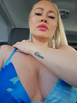 MILFBARBY online show from 18, 5, 2026