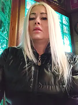 MILFBARBY online show from 17, 12, 2025