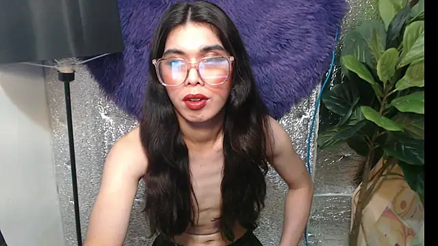 RoseAmarie online show from 15, 6, 2026