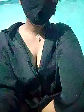 Cute-Ishita online show from 25, 6, 2026