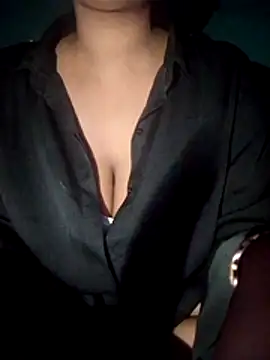 Cute-Ishita online show from 23, 6, 2026