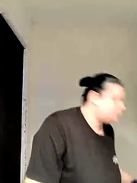 BadMommyyyyy online show from 9, 5, 2026