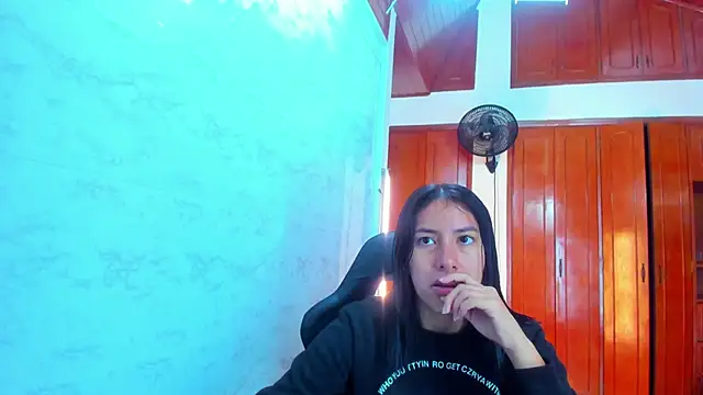 Soffy and Emily online show from 27, 5, 2026