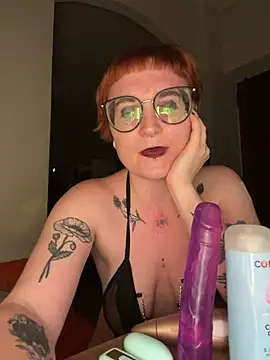 Myssevelyn online show from 25, 6, 2026