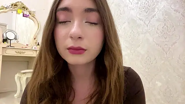 Rosie Sweety online show from 25, 5, 2026