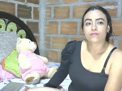 Snapshot of SamanthaPuxy1 chatting on 13, 7, 2026 SamanthaPuxy1 online show from 13, 7, 2026