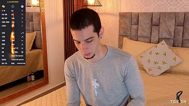 isaacblaze  online show from 7, 6, 2026