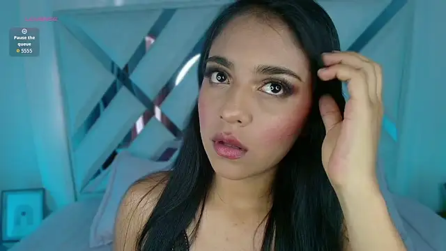 thalia gomez   online show from 22, 5, 2026
