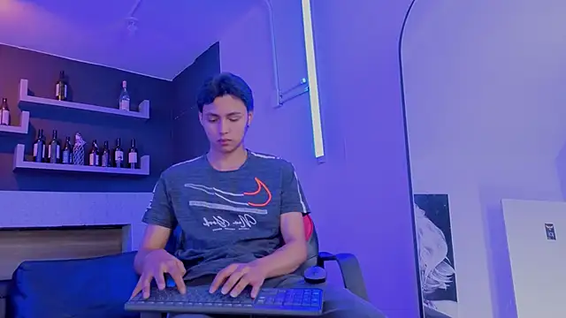tian sex online show from 23, 5, 2026