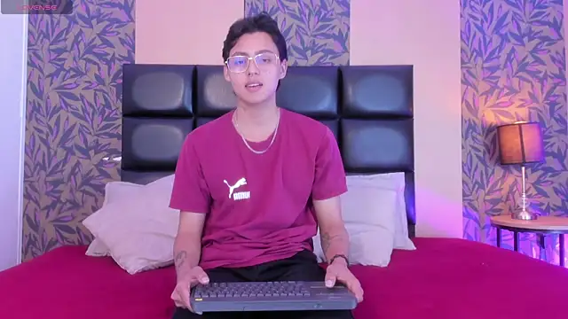 tian sex online show from 15, 5, 2026