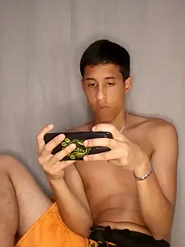 Snapshot of Nolan_Sinner chatting on 22, 5, 2026 Nolan Sinner online show from 22, 5, 2026