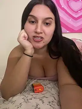 allyroseeee online show from 4, 6, 2026