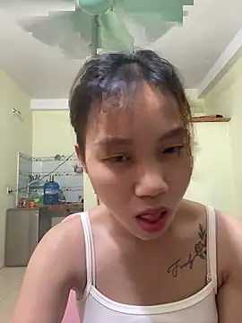 Snapshot of Vi_sexyy chatting on 27, 5, 2026 Vi sexyy online show from 27, 5, 2026