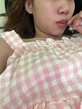Snapshot of Vi_sexyy chatting on 5, 7, 2026 Vi sexyy online show from 5, 7, 2026