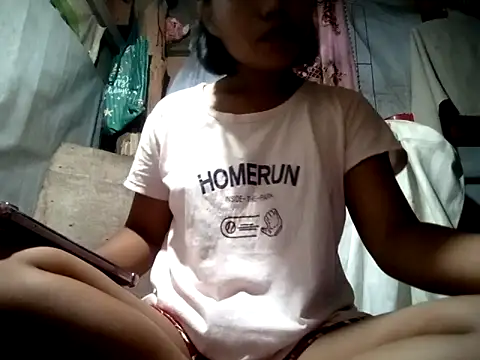Snapshot of shy_asianluna22 chatting on 19, 6, 2026 shy asianluna22 online show from 19, 6, 2026