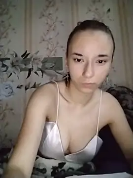 -VictoriaJohnson- online show from 12, 7, 2026