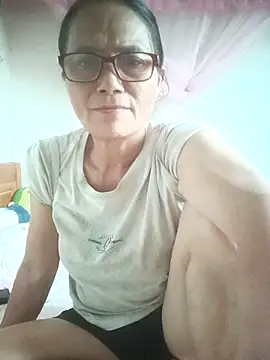 Vieekee online show from 19, 5, 2026