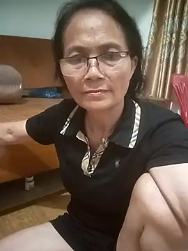 Vieekee online show from 28, 5, 2026