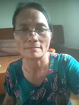 Vieekee online show from 25, 5, 2026