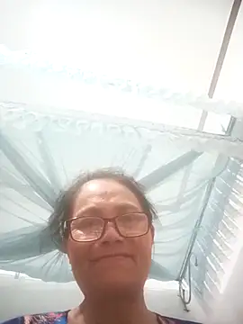 Vieekee online show from 17, 5, 2026
