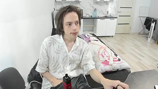 Snapshot of Nolan_Sagee chatting on 14, 6, 2026 Nolan Sagee online show from 14, 6, 2026