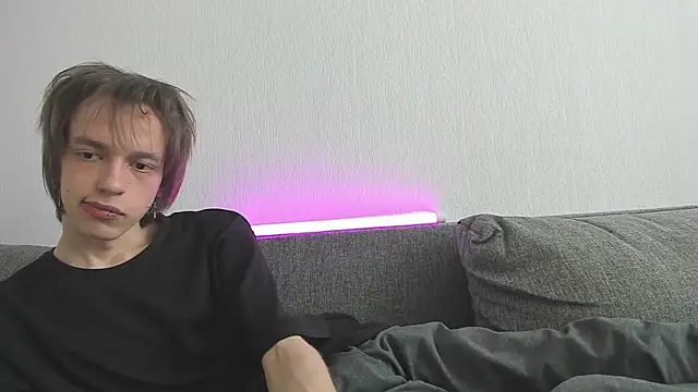 Snapshot of Nolan_Sagee chatting on 19, 5, 2026 Nolan Sagee online show from 19, 5, 2026