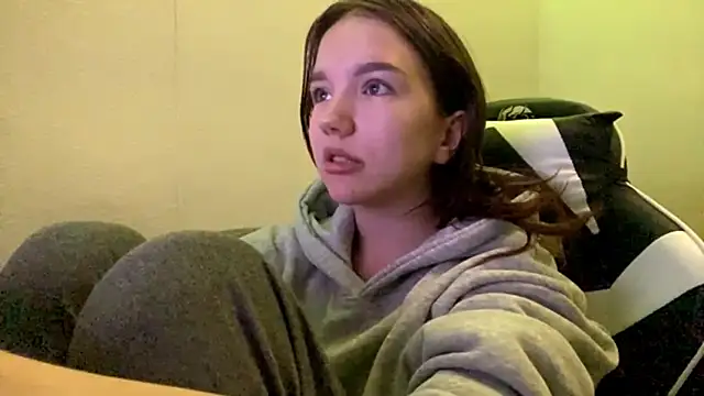 FewerCadre online show from 22, 5, 2026
