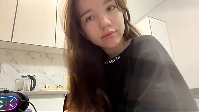 FewerCadre online show from 14, 6, 2026