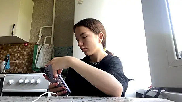 FewerCadre online show from 23, 6, 2026