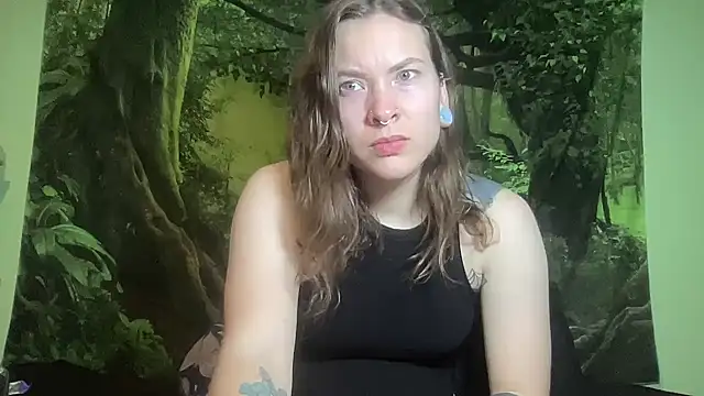 mo0ngoddess online show from 15, 5, 2026