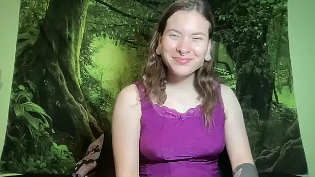 Snapshot of mo0ngoddess chatting on 7, 7, 2026 mo0ngoddess online show from 7, 7, 2026