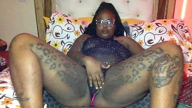 creamyamber online show from 8, 4, 2026