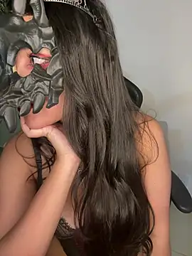 Sweetwitchbr online show from 4, 6, 2026