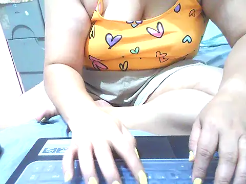 xsweetlover69x online show from 17, 6, 2026