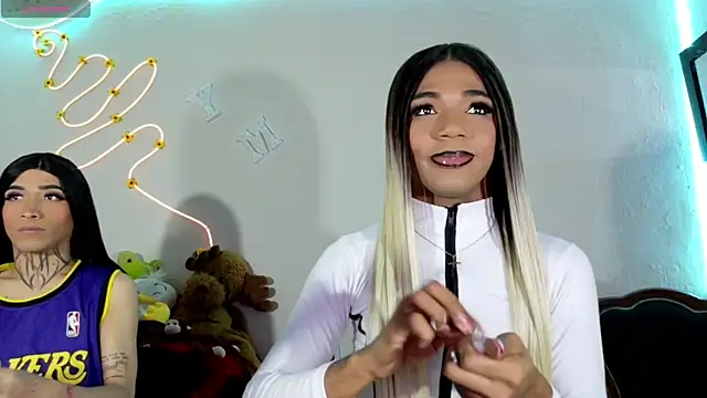 violeta E  online show from 2, 6, 2026